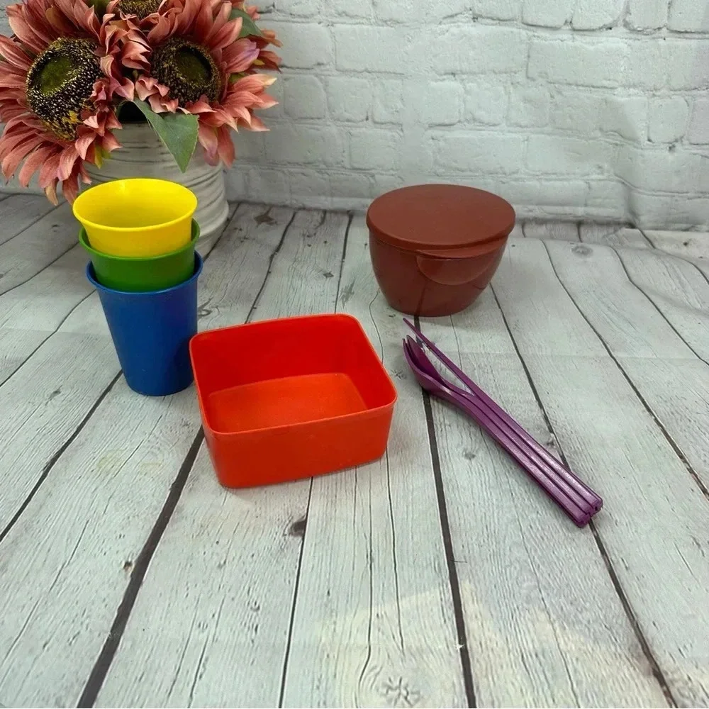 Tupperware good preowned